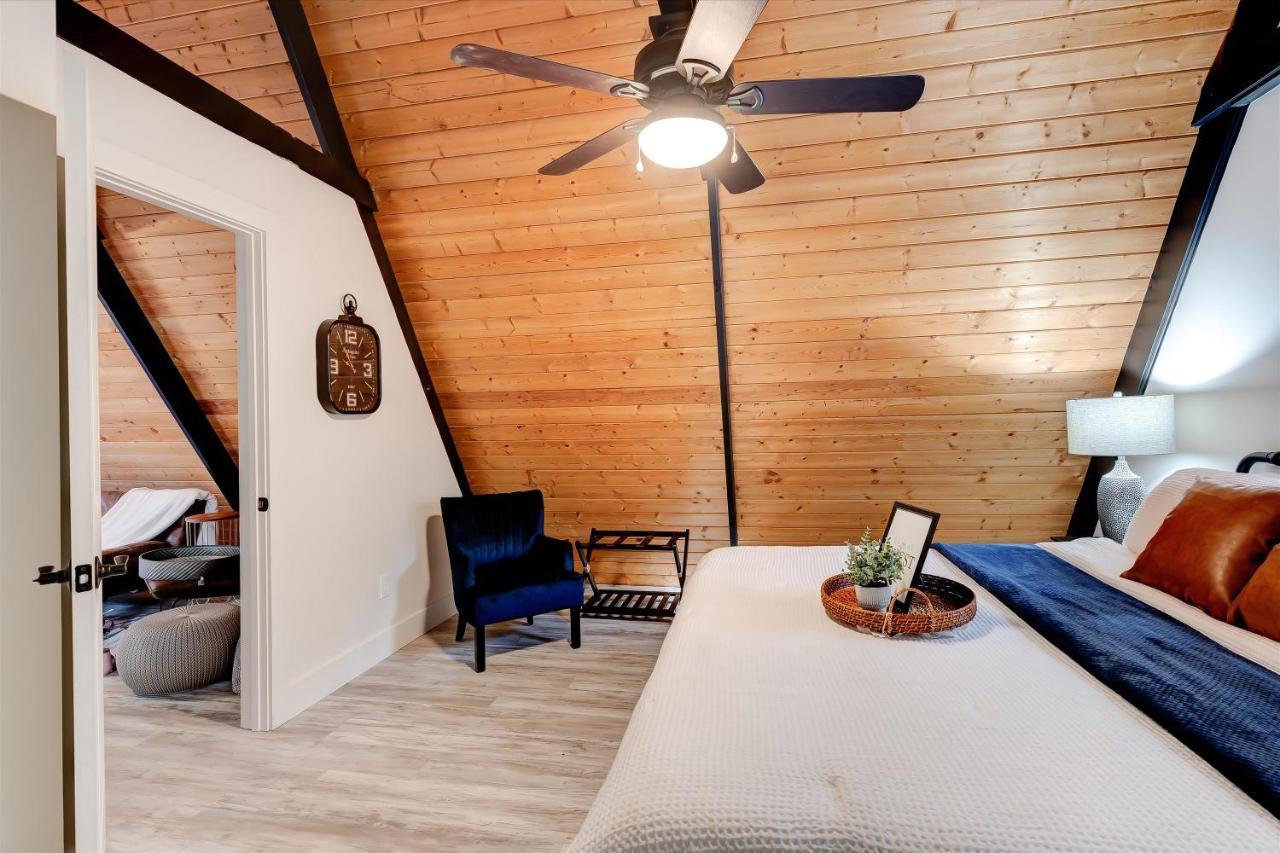 The Pet Friendly Cub Cabin Sevierville Exterior foto